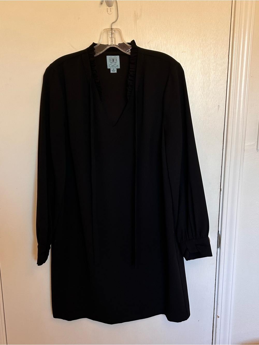 CeCe Black Long Sleeve V-Neck Tunic Dress with Ruffle Neck